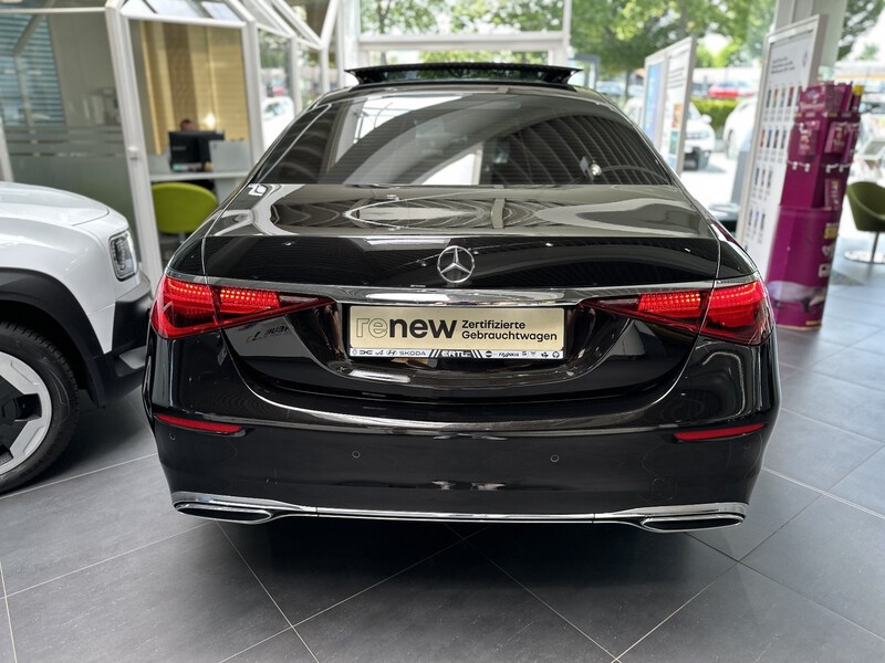 Mercedes-Benz S 400