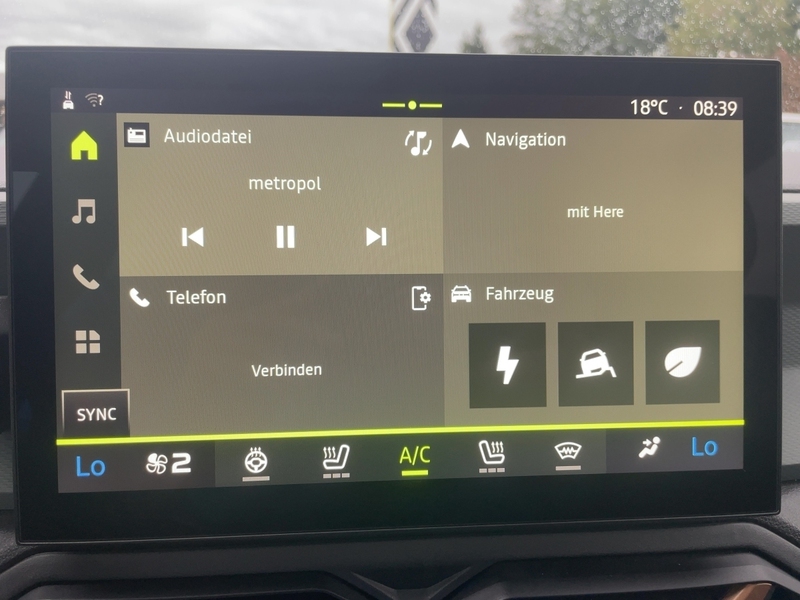 Fahrzeugabbildung Bigster 1.8 E-TECH Hybrid 155 Extreme Bild 10 von 15