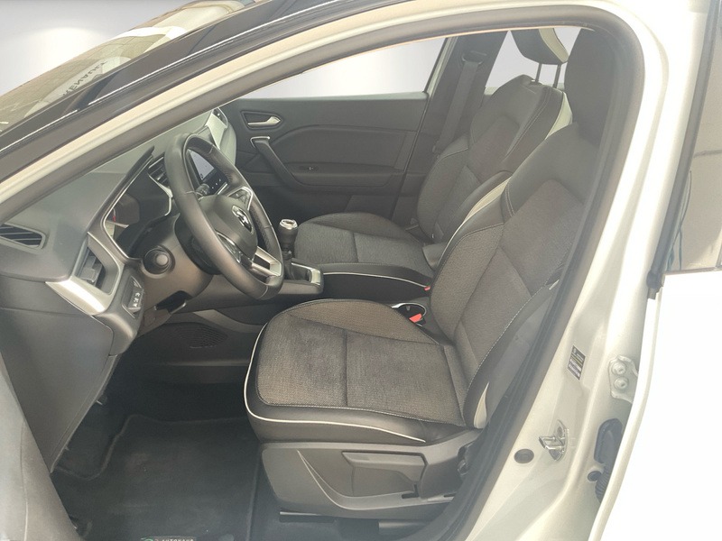 Fahrzeugabbildung Captur II 1.0 TCe 90 Intens Bild 8 von 17