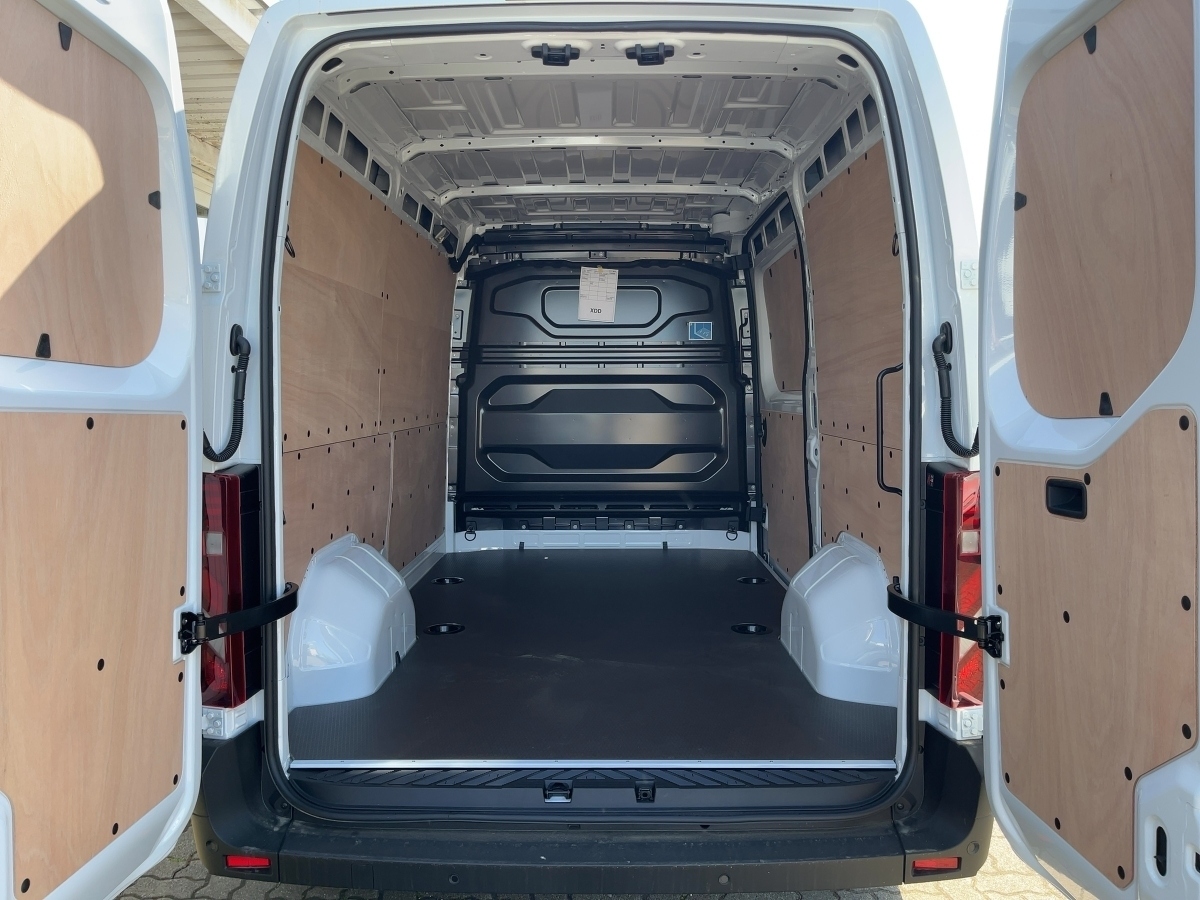 Renault Master – Bild 13