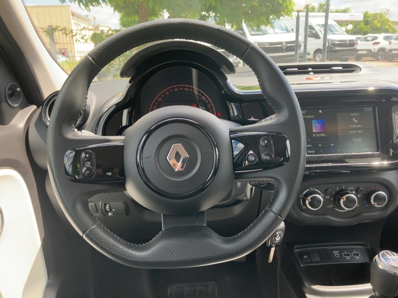 Fahrzeugabbildung Twingo Start & Stop Bild 9 von 20