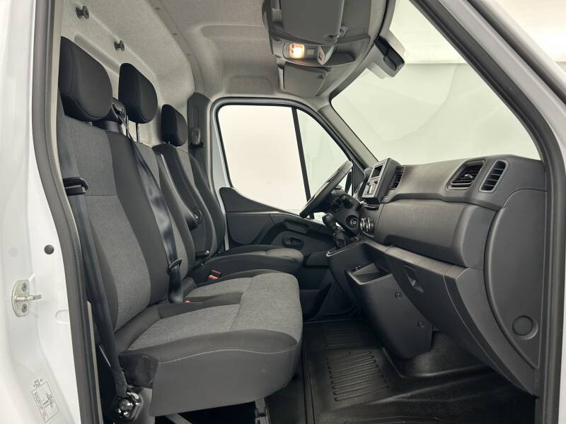 Renault Master III