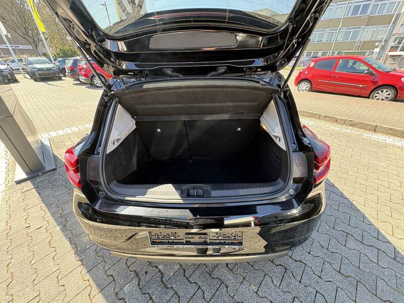 Fahrzeugabbildung Clio V 1.0 TCe 100 Experience Bild 10 von 18