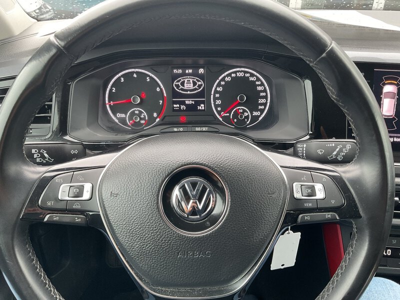 VW Polo