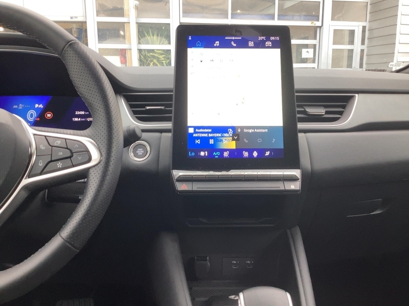 Fahrzeugabbildung Symbioz Techno E-Tech Full Hybrid 145 Bild 15 von 16