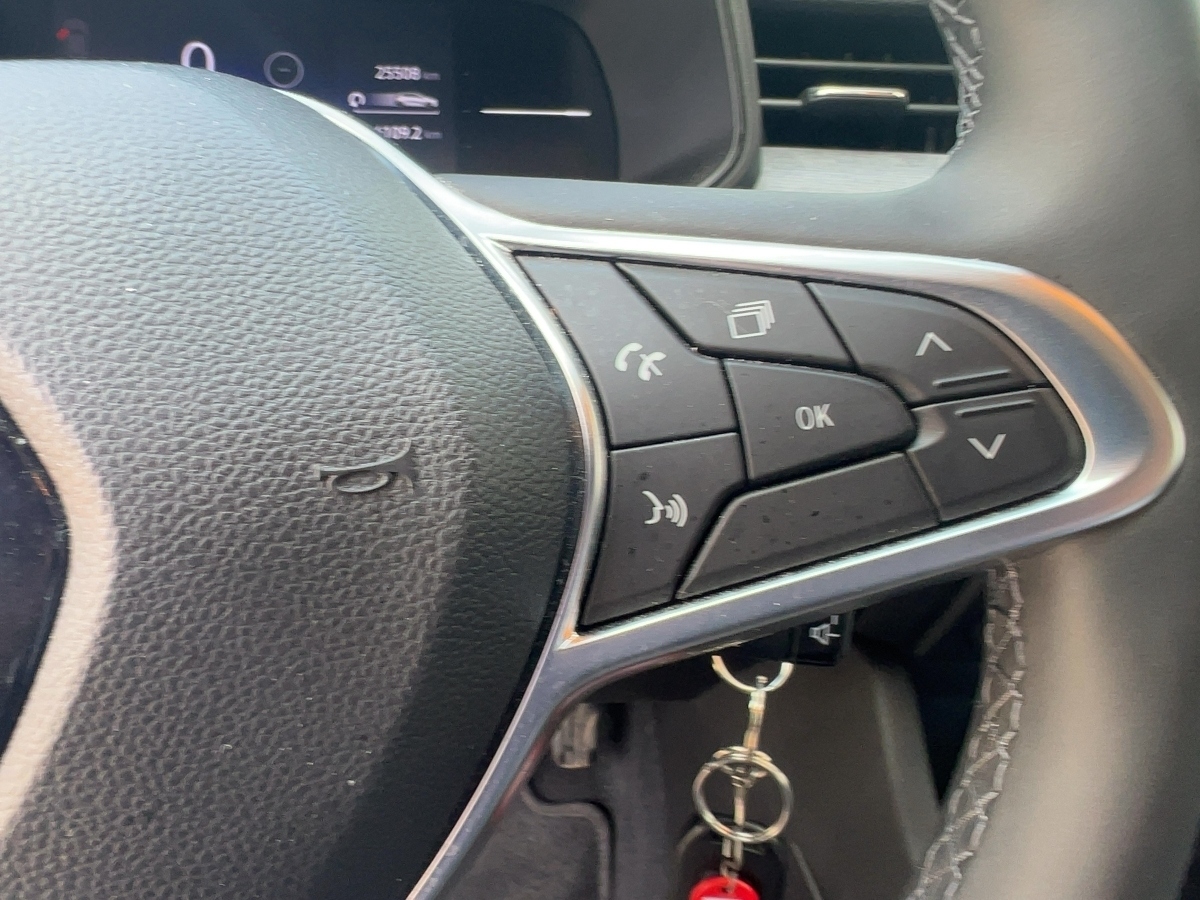 Renault Clio – Bild 16
