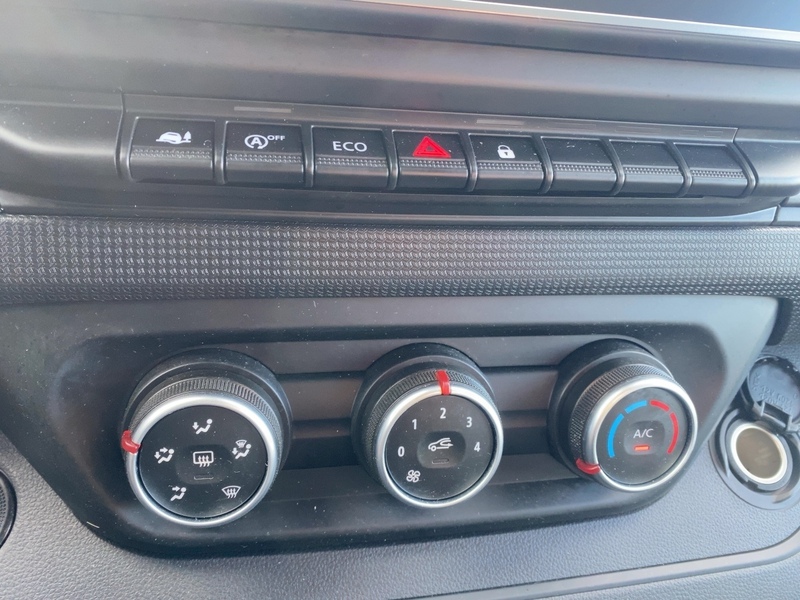 Fahrzeugabbildung Trafic Lkw Komfort L1H1 2,8t Blue dCi 130 Bild 13 von 20