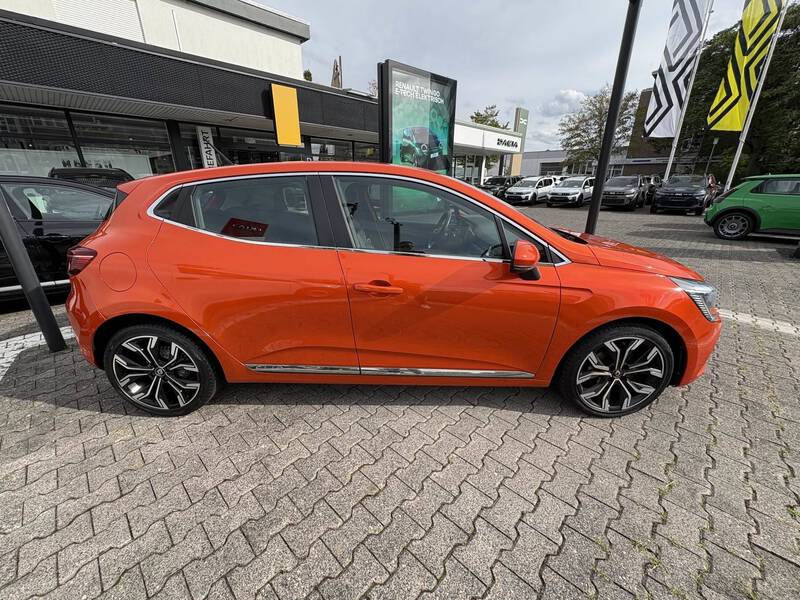 Fahrzeugabbildung Clio V 1.0 TCe 90 Intens Bild 3 von 18