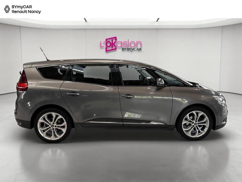 Renault Grand Scenic IV
