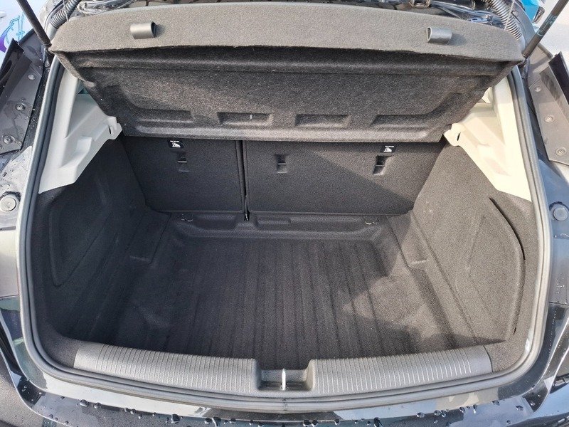 Fahrzeugabbildung Astra K 1.4 Turbo ON Start/Stop Limousine Bild 6 von 14