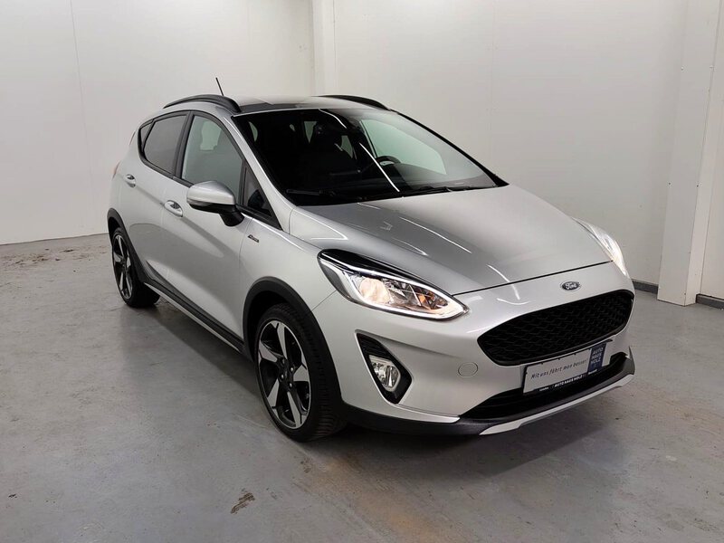 Fahrzeugabbildung Fiesta orline CarPlay ACC Bild 5 von 35