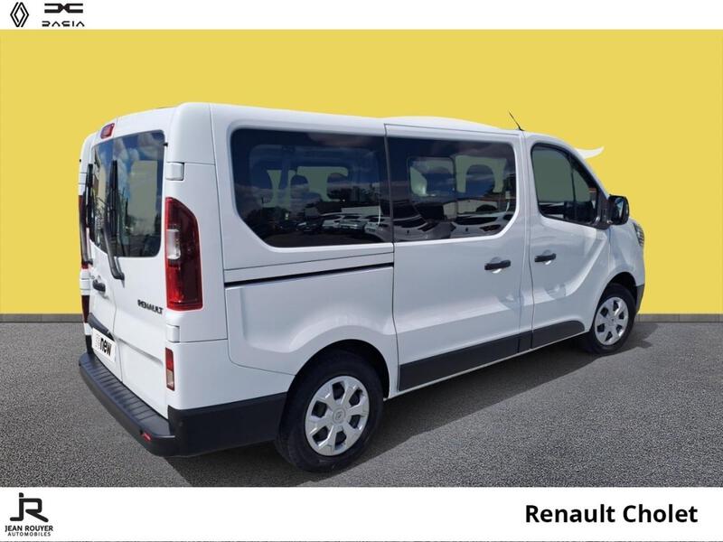 Renault Trafic Combi