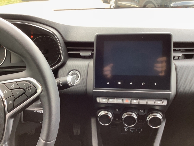 Fahrzeugabbildung Clio V 1.0 TCe 90 Experience Bild 10 von 15