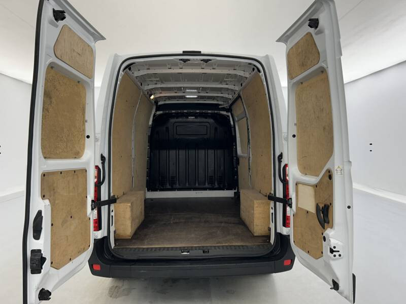 Renault Master III