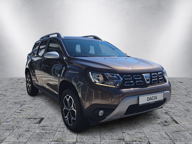 Fahrzeugabbildung Duster Prestige TCe 150 2WD GPF Bild 2 von 15