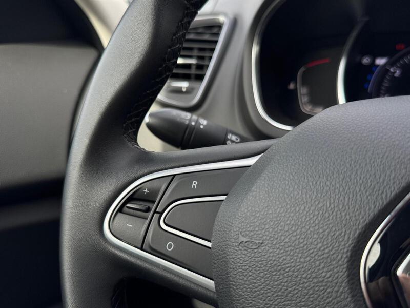 Renault Scenic IV