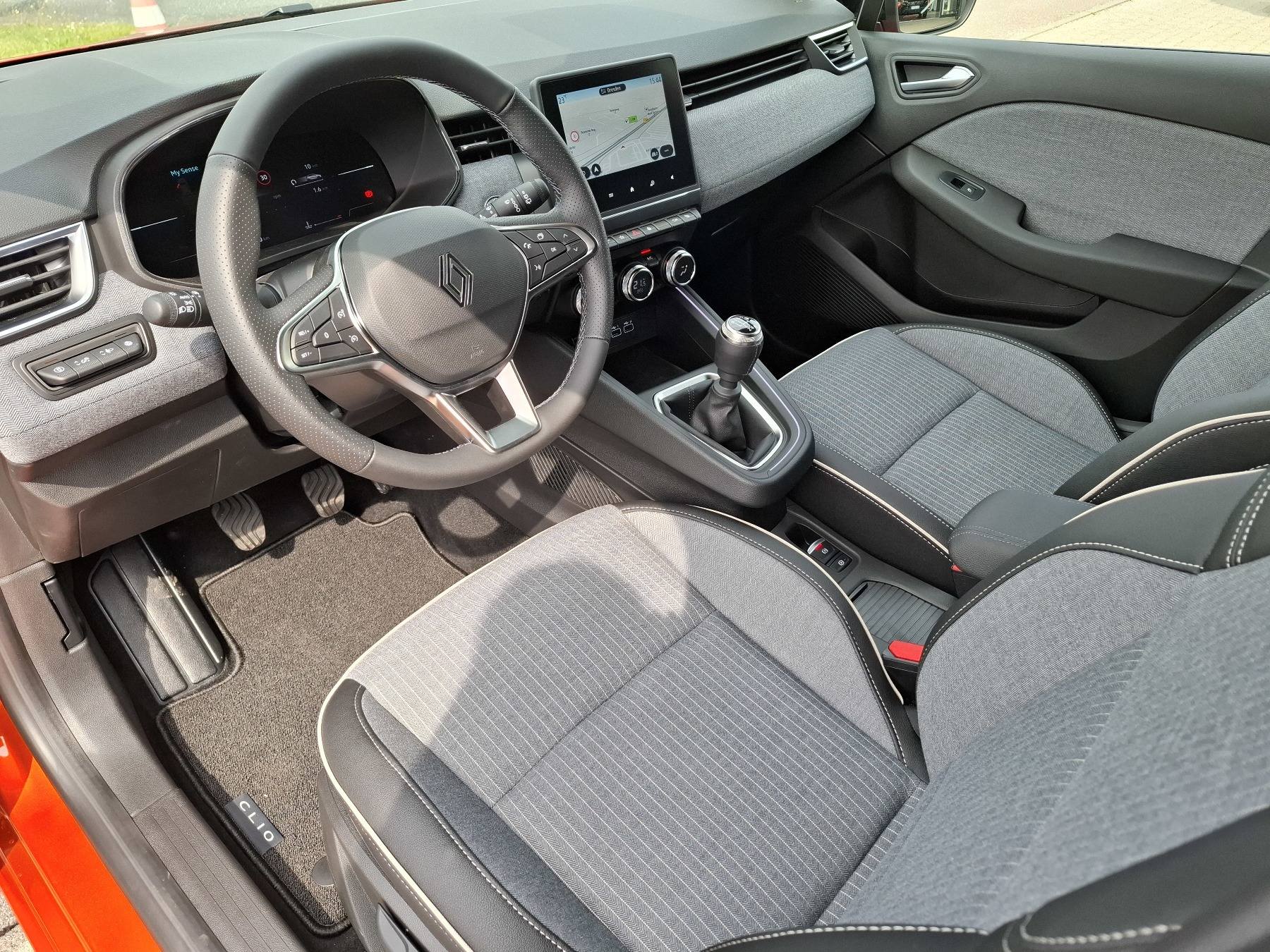 Renault Clio – Bild 16