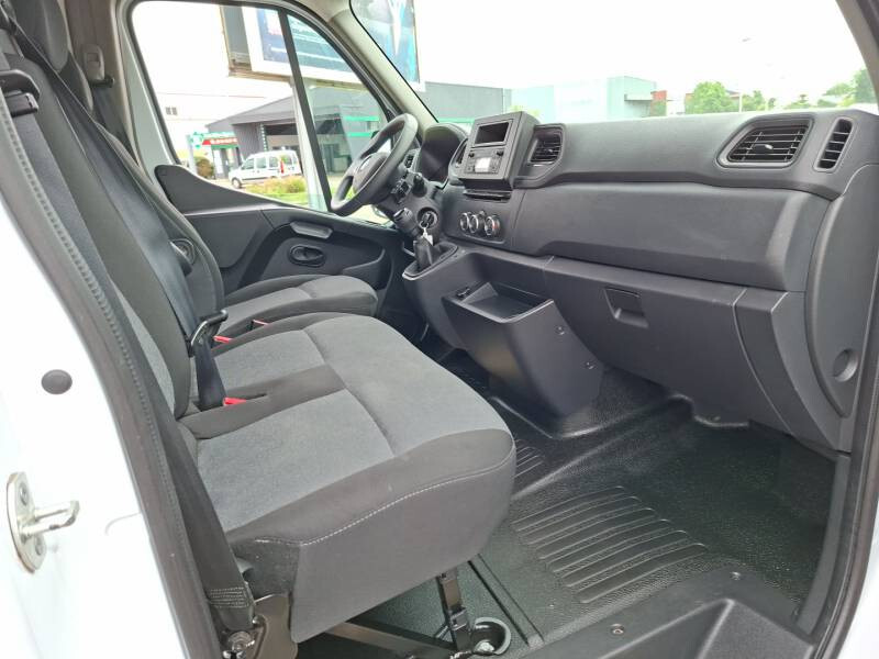Renault Master III