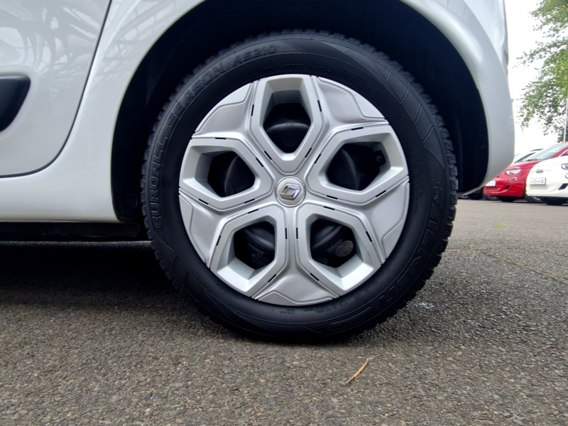 Fahrzeugabbildung Twingo 1.0 SCe 65 LTD. KLIMA*SOUND*TEMPOMAT*ALLW Bild 12 von 16