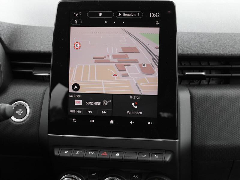 Fahrzeugabbildung Clio NAVI SHZ KAMERA Bild 6 von 15