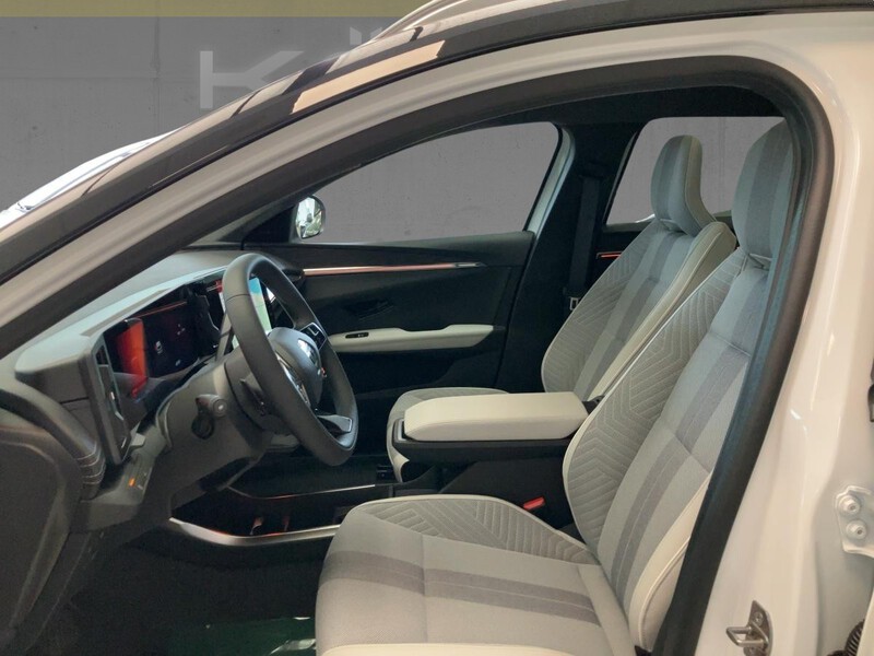 Fahrzeugabbildung Scenic E-Tech 100% ele Iconic 220 Long Range Bild 11 von 13