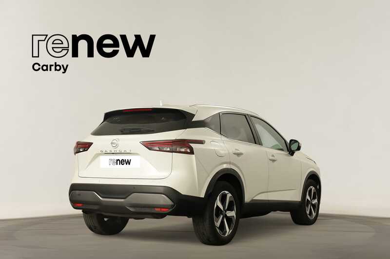 NISSAN Qashqai Qashqai 1.3 DIG-T N-Connecta LED Xtronic — photo 3