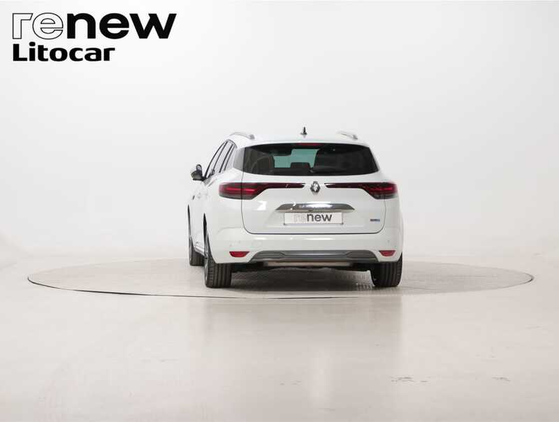RENAULT Megane Mégane ST RSLine Hybrid TCe 160 EDC — photo 4
