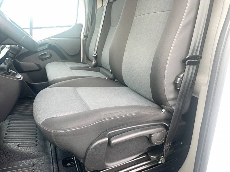 Renault Master III