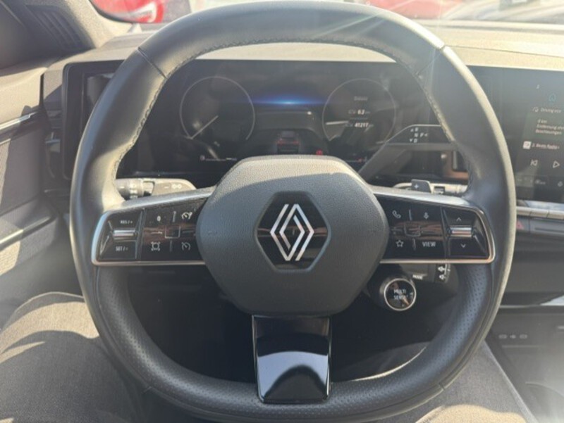 Fahrzeugabbildung Austral Equilibre Mild Hybrid Bild 16 von 20