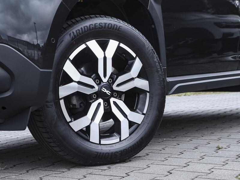 Fahrzeugabbildung Duster SHZ 360° KAMERA Bild 7 von 15