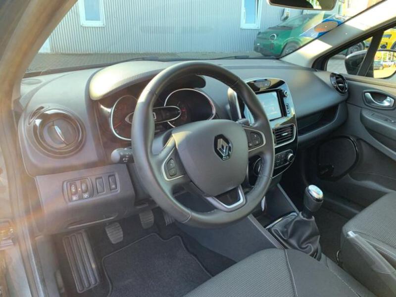 Fahrzeugabbildung Clio Collection TCe 90 Bild 10 von 15