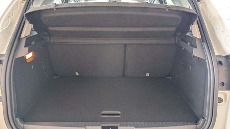 Fahrzeugabbildung Captur ABS Fahrerairbag ESP Bild 3 von 11