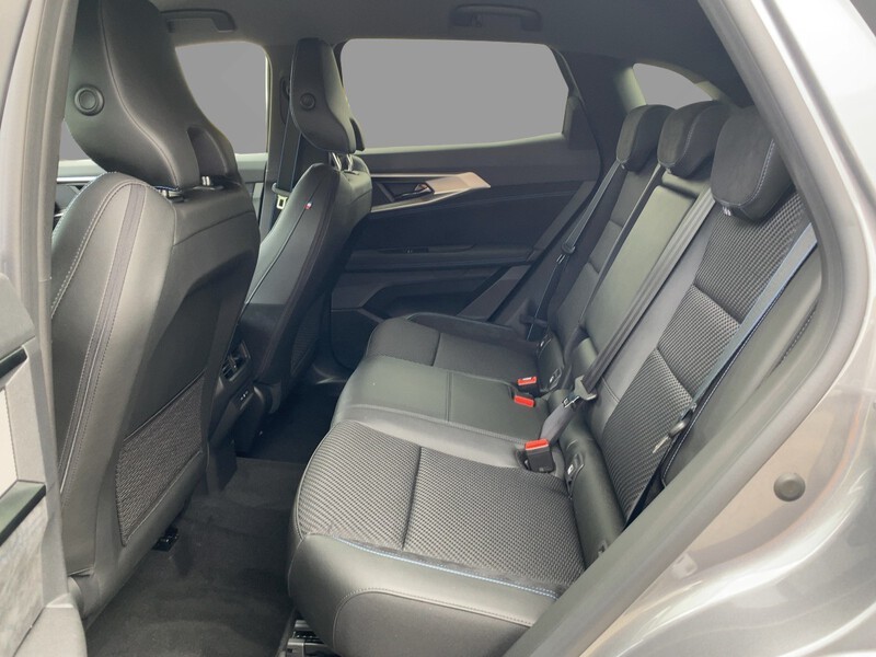 Fahrzeugabbildung Austral Iconic Esprit Alpine Mild Hybrid 160 Automatik Bild 8 von 21