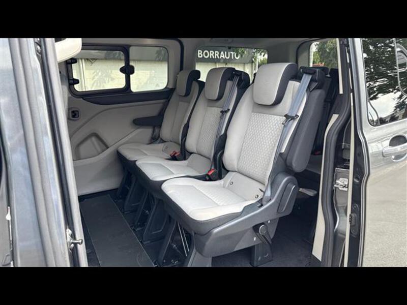 Ford Tourneo Custom