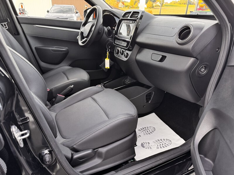 Fahrzeugabbildung Spring CCS+NAVI+RFK Bild 9 von 20