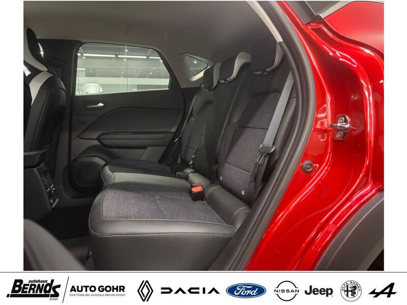 Fahrzeugabbildung Captur TCe Mild Hybrid 140 GPF Bild 9 von 28