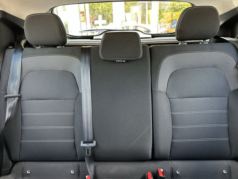 Fahrzeugabbildung Sandero Navi Bild 16 von 20