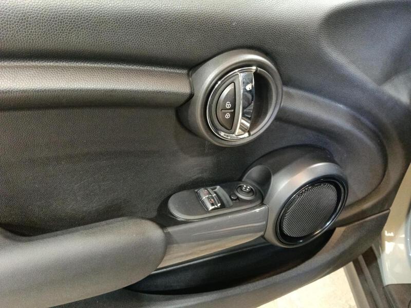 Mini F56 LCI