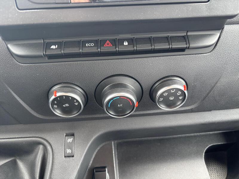 Renault Master Chassis Cabine
