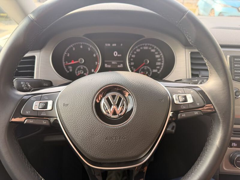 VW Golf Sportsvan