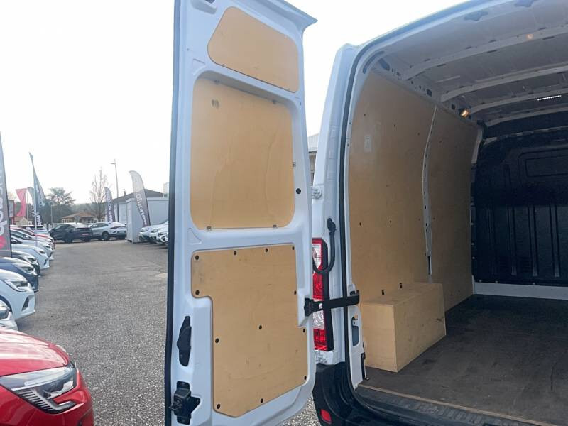 Renault Master III