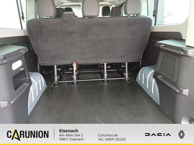 Fahrzeugabbildung Trafic Pkw Grand Evolution Blue dCi 150 MY24 Bild 11 von 15