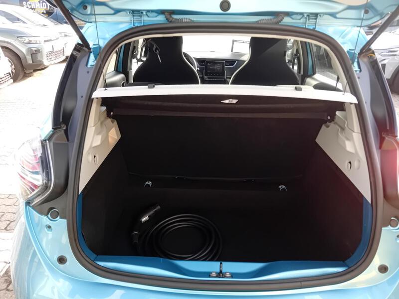 Fahrzeugabbildung Zoe GJR,Klima,Isofix Bild 12 von 15