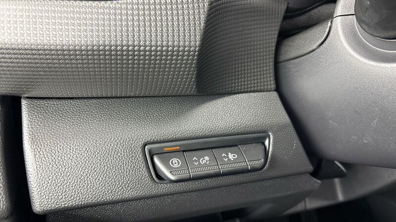 Renault Trafic Combi