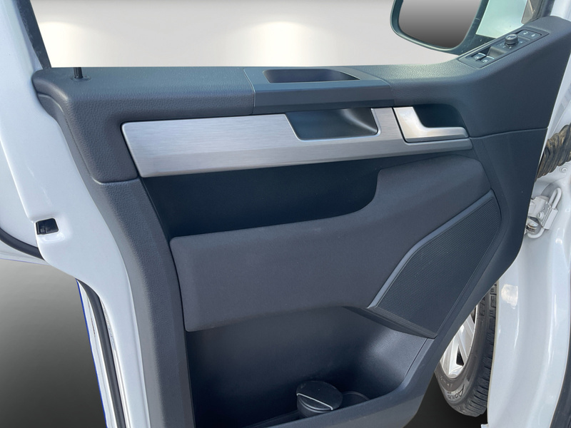 Fahrzeugabbildung T6 Multivan Comfortline /DSG Bild 14 von 17