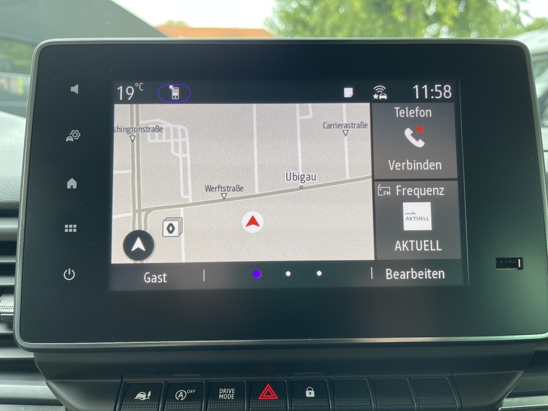 Fahrzeugabbildung Trafic Grand Combi Entry dCi 170 PS EDC Bild 38 von 41