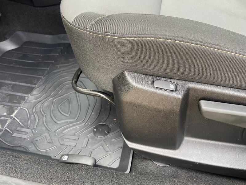 Fahrzeugabbildung Duster +++4WD+++AHK+++ Bild 25 von 50