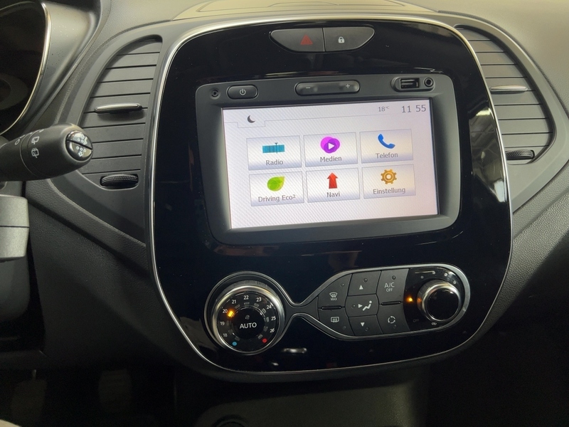 Fahrzeugabbildung Captur SHZ KLIMA LED-Tagfahrlicht Tagfahrlicht Bild 16 von 23