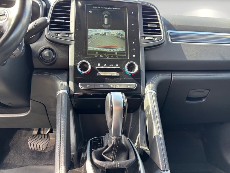 Fahrzeugabbildung Koleos Navi PDC v+h Kamera Bild 10 von 17