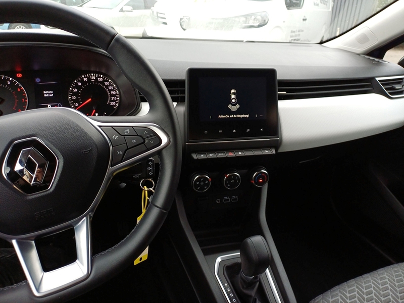 Fahrzeugabbildung Clio EVOLUTION TCe 90 X-tronic Bild 13 von 13